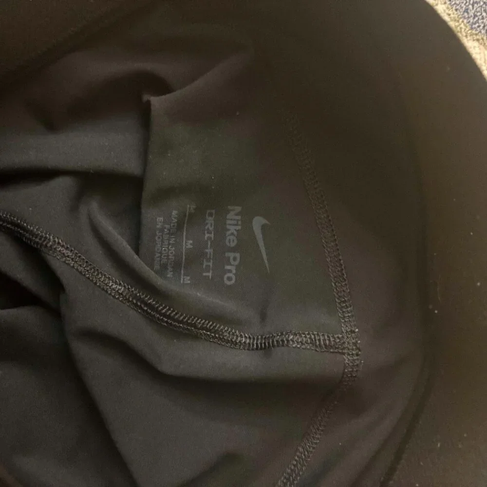 Nike Pro Shorts – Women’s Athletic Dri-Fit Workout Shorts • Size M • Black - Picture 4 of 4